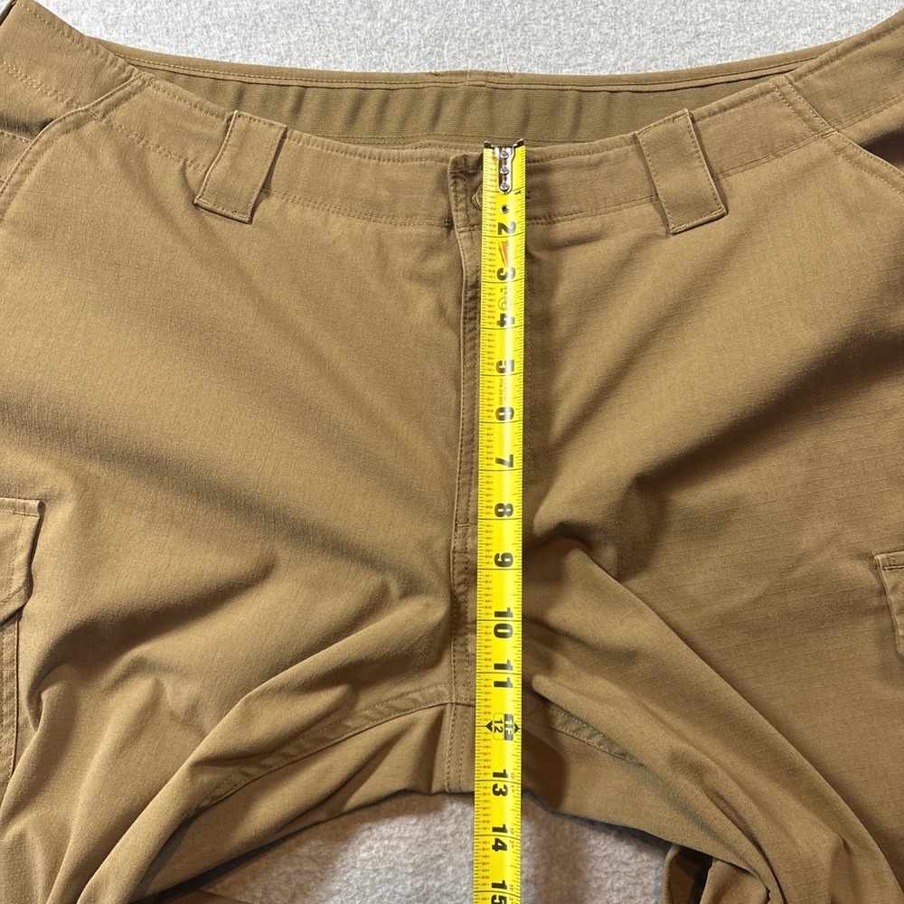 Under Armor Men's Khaki Tactical Cargo Pants 42x32 Hiking Work Excellent - Picture 12 of 15